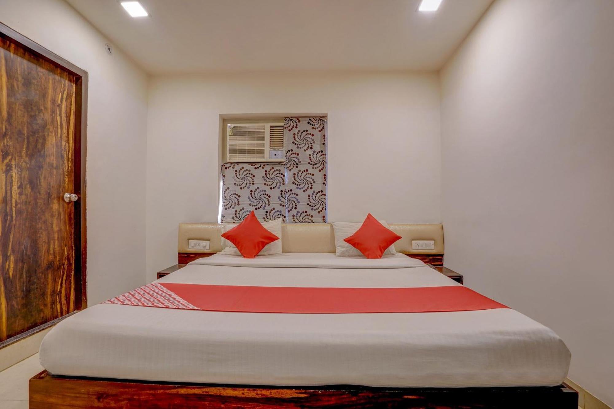 Super Hotel O Traveller Inn Lucknow Exterior photo
